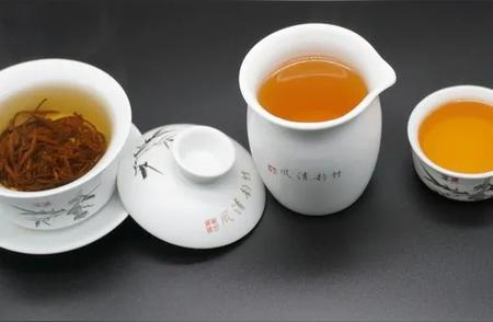 祁门红茶：红茶中的皇后，香醇可口，回味无穷